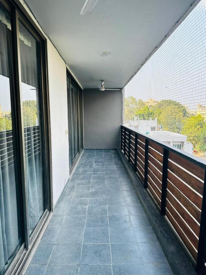 River Front Property Ahmedabad Eksteriør billede